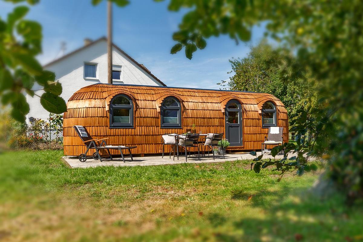 Auszeitgarten - Urlaub Im Tinyhaus Im Herzen Von Oberschwaben Аулендорф Экстерьер фото