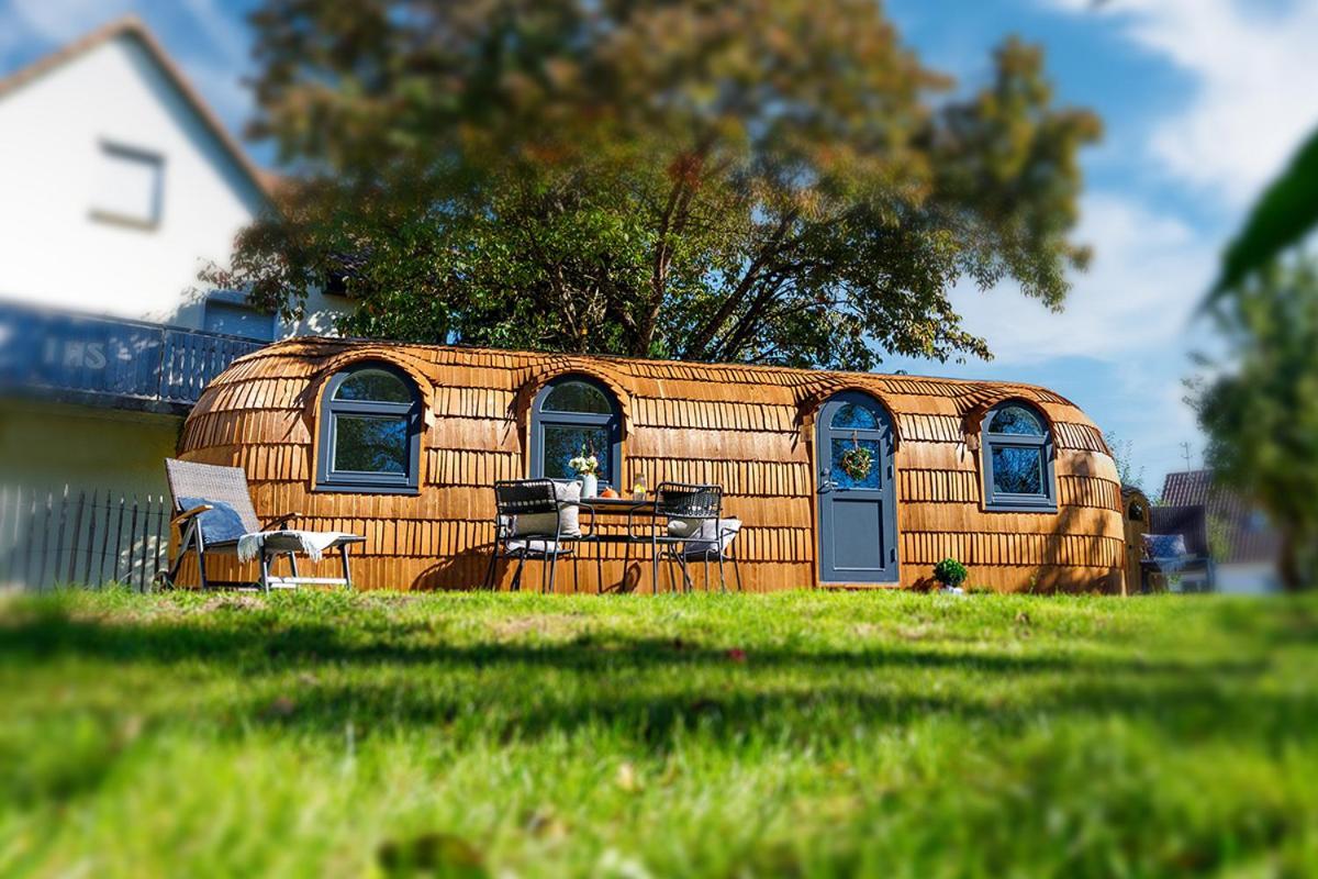 Auszeitgarten - Urlaub Im Tinyhaus Im Herzen Von Oberschwaben Аулендорф Экстерьер фото